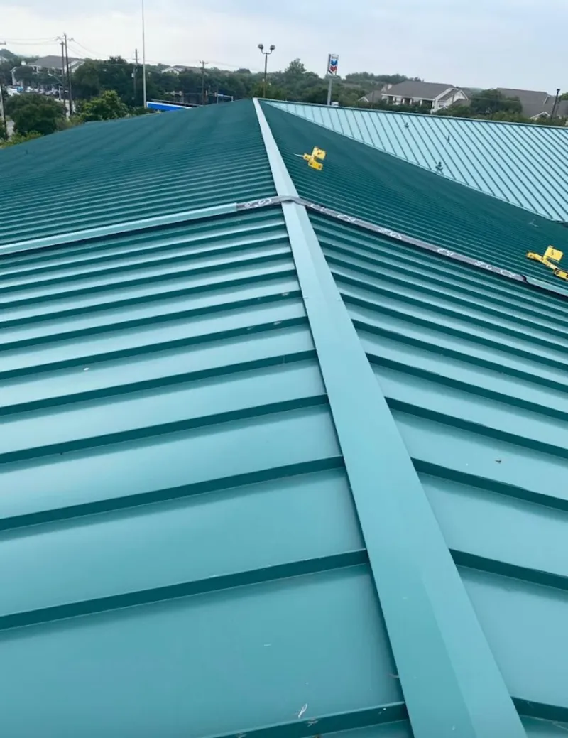 Green commercial metal roof ridge and valley for Metal Roof Repair in Blytheville